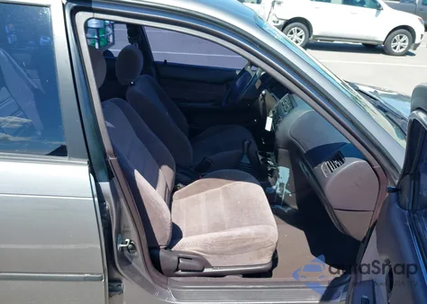 1995 Toyota Corolla Le/Dx из США, поврежденный, VIN 2T1AE09B3SC102007